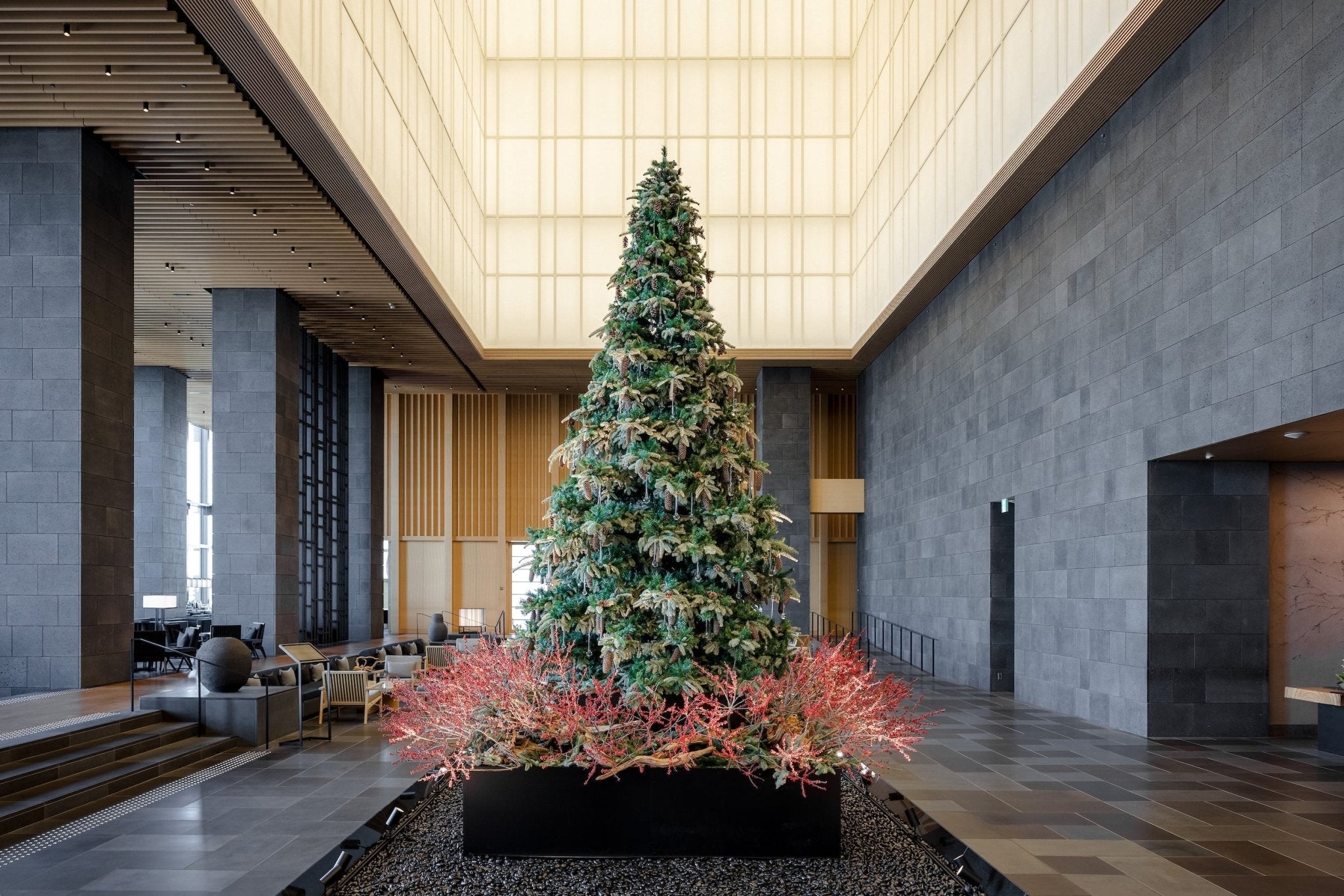 10 Great Hotels for Christmas - Globe-Trotter Staging