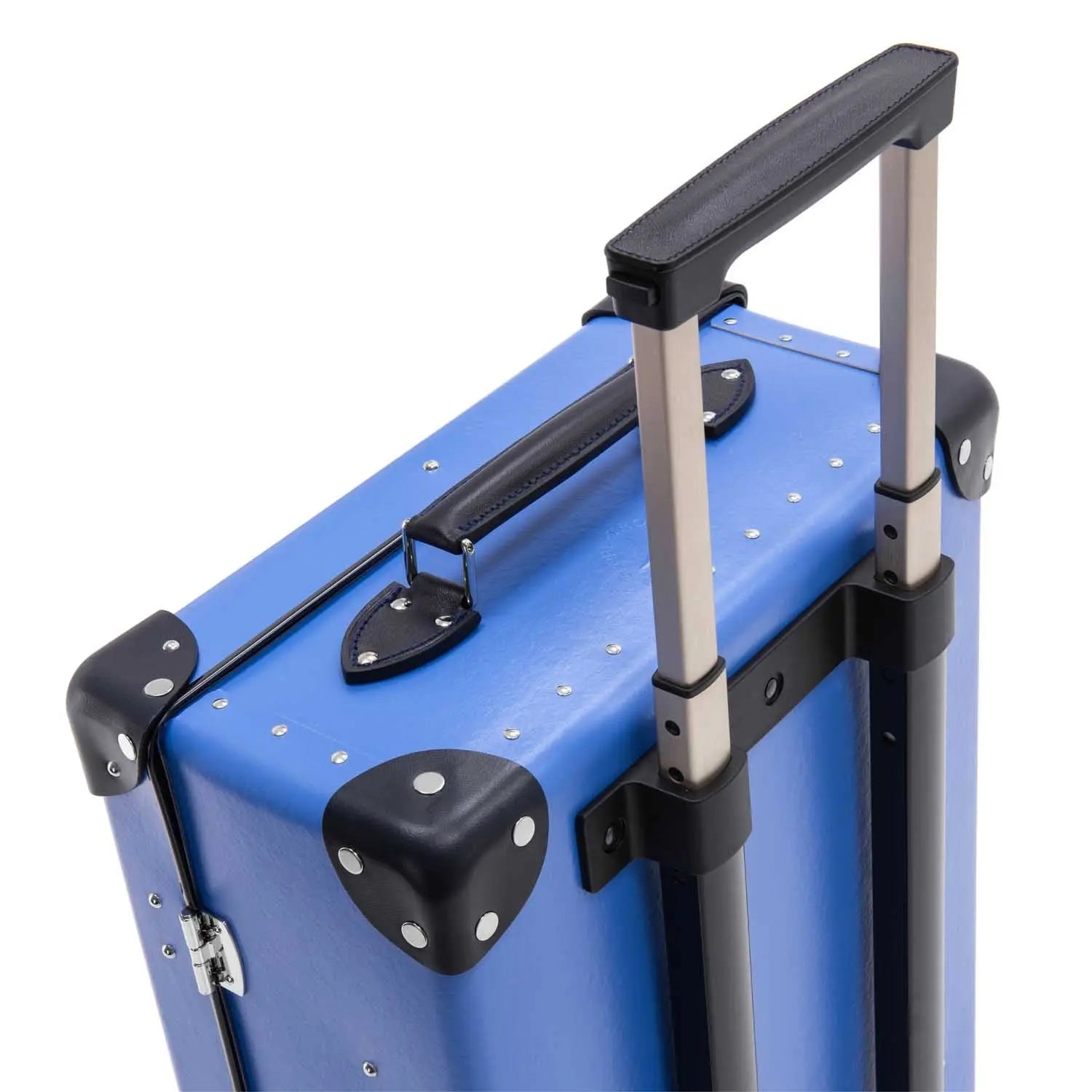 Cruise · Small Carry-On - 2 Wheels | Royal Blue/Navy/Chrome - Globe-Trotter Staging