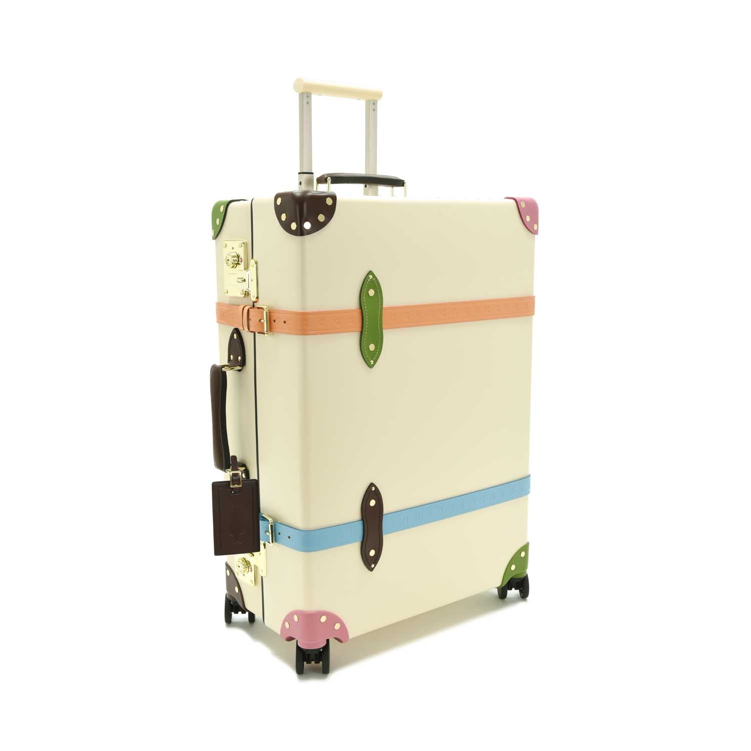GOLF le FLEUR* · Large Check-In - 4 Wheels | Ivory/Multi - Globe-Trotter Staging