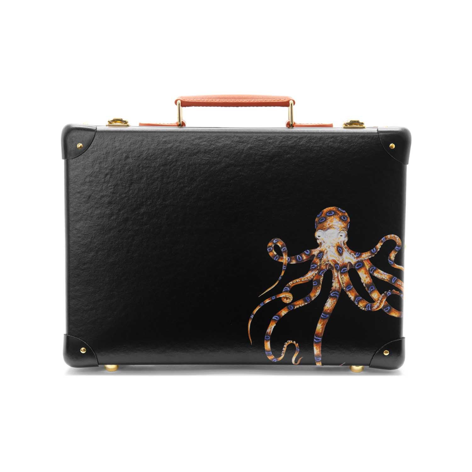 Octopussy · Small Attaché | Black/Black/Gold - Globe-Trotter Staging